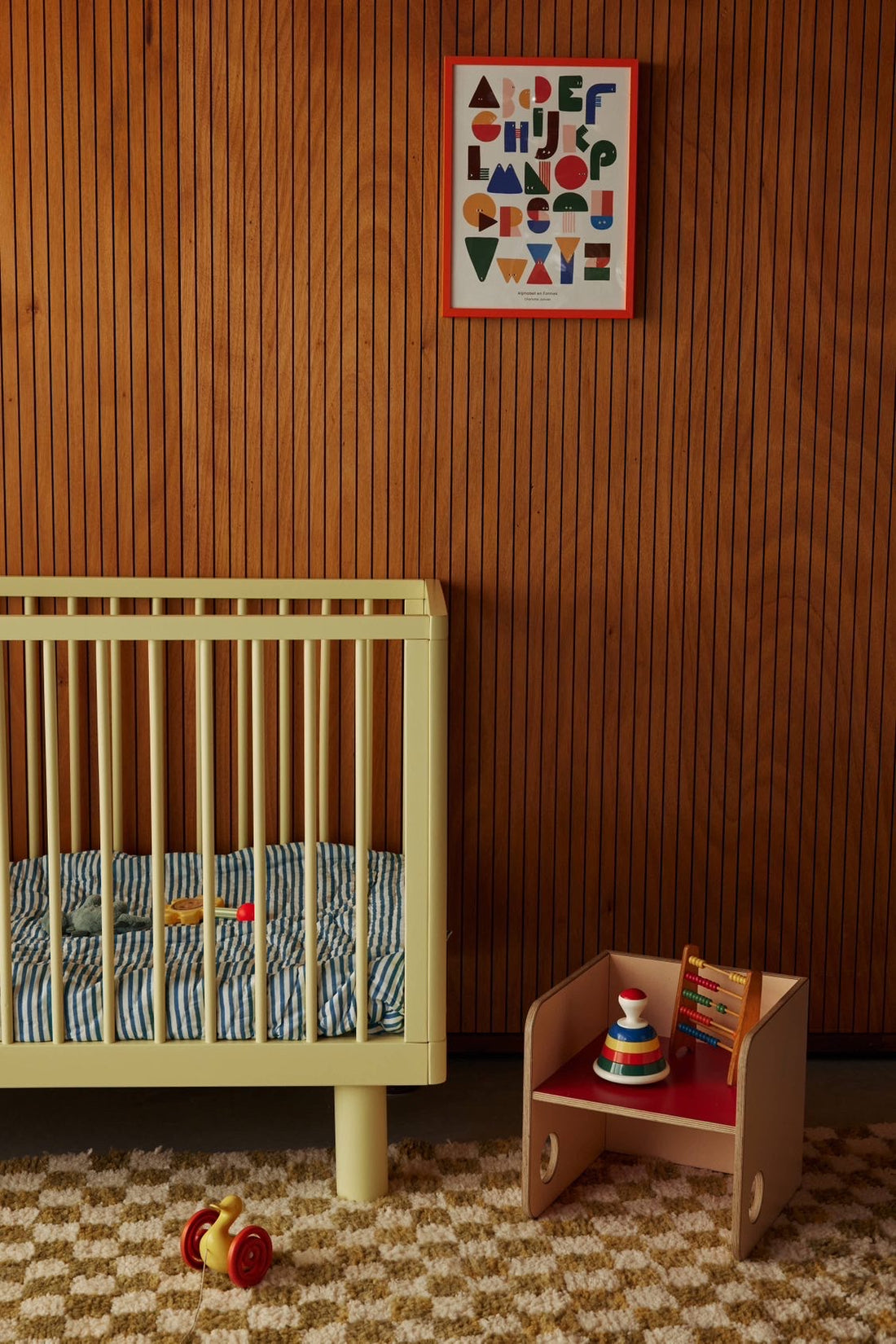 Nox cot in yellow + conversion rail in yellow / PRE-ORDER : Ships October 30th