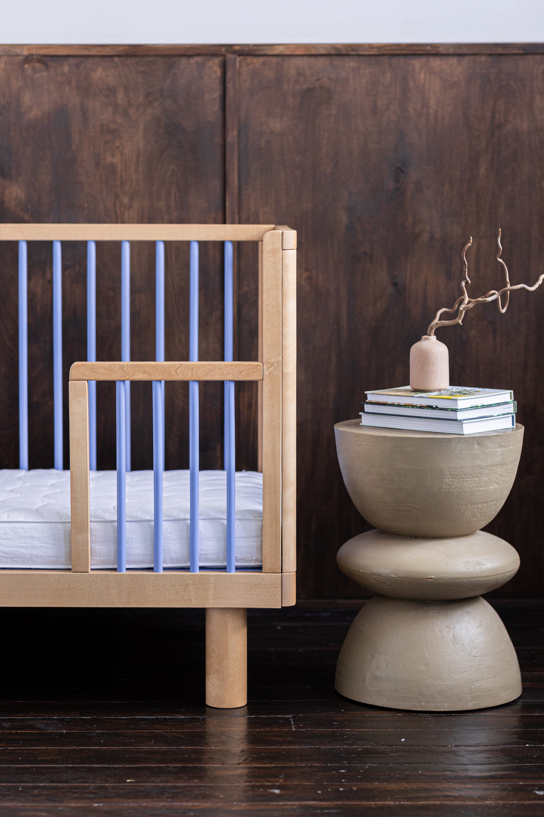 Nox cot in natural wood and blue + conversion rail in natural wood and blue / ON PRE-ORDER. Estimated shipping date 14th of May