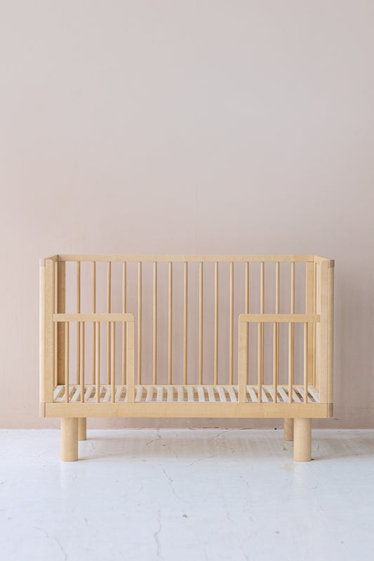 Nox cot conversion rail in natural wood / Made to order, production time 6 - 8 weeks
