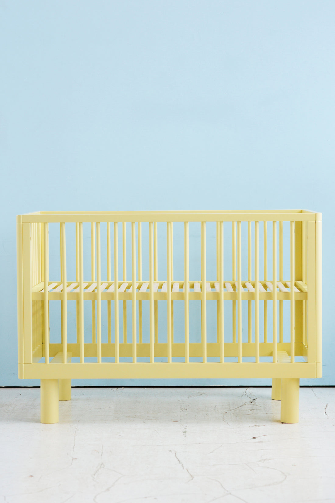 Nox cot in yellow