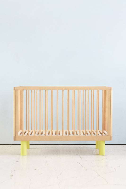 Nox cot in natural wood and yellow + conversion rail in natural wood / PRE - ORDER, shipping on or before 25th of October!