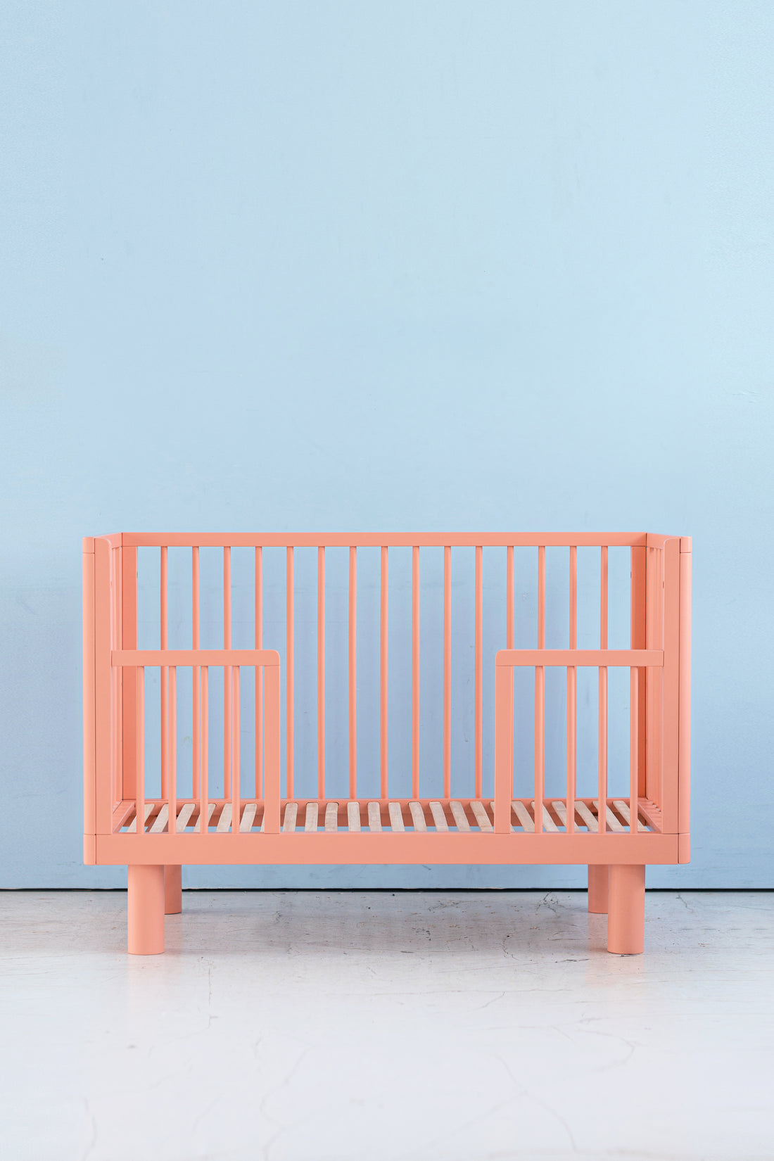 Nox cot conversion rail in pink